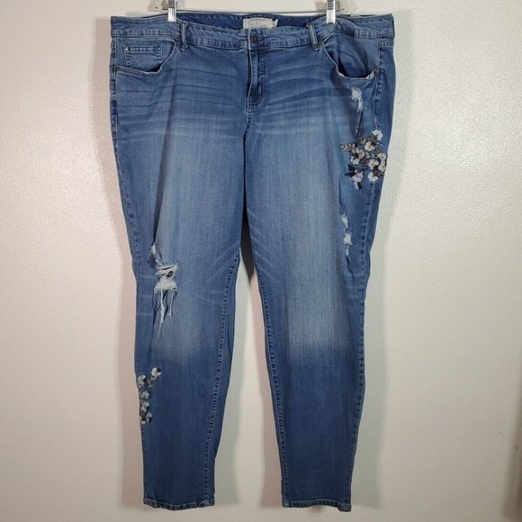Torrid Embroidered Distressed Skinny Jeans Plus Size 28 X-Tall High Rise Stretch - Picture 2 of 10